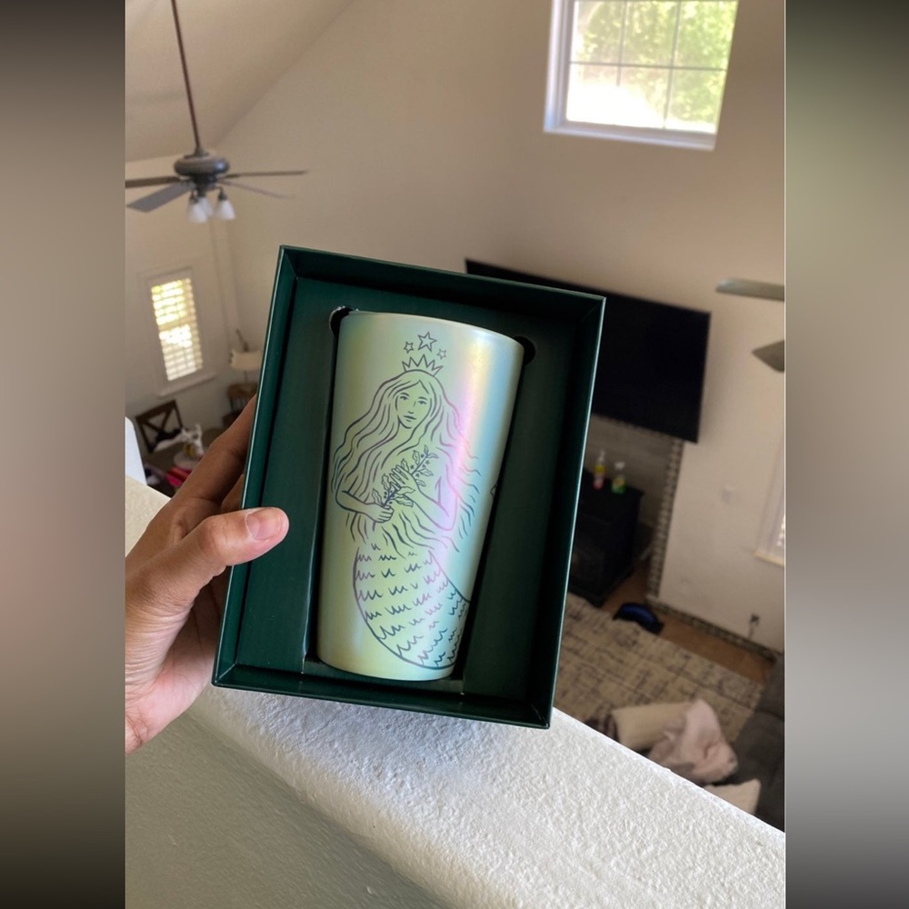 Starbucks cup
